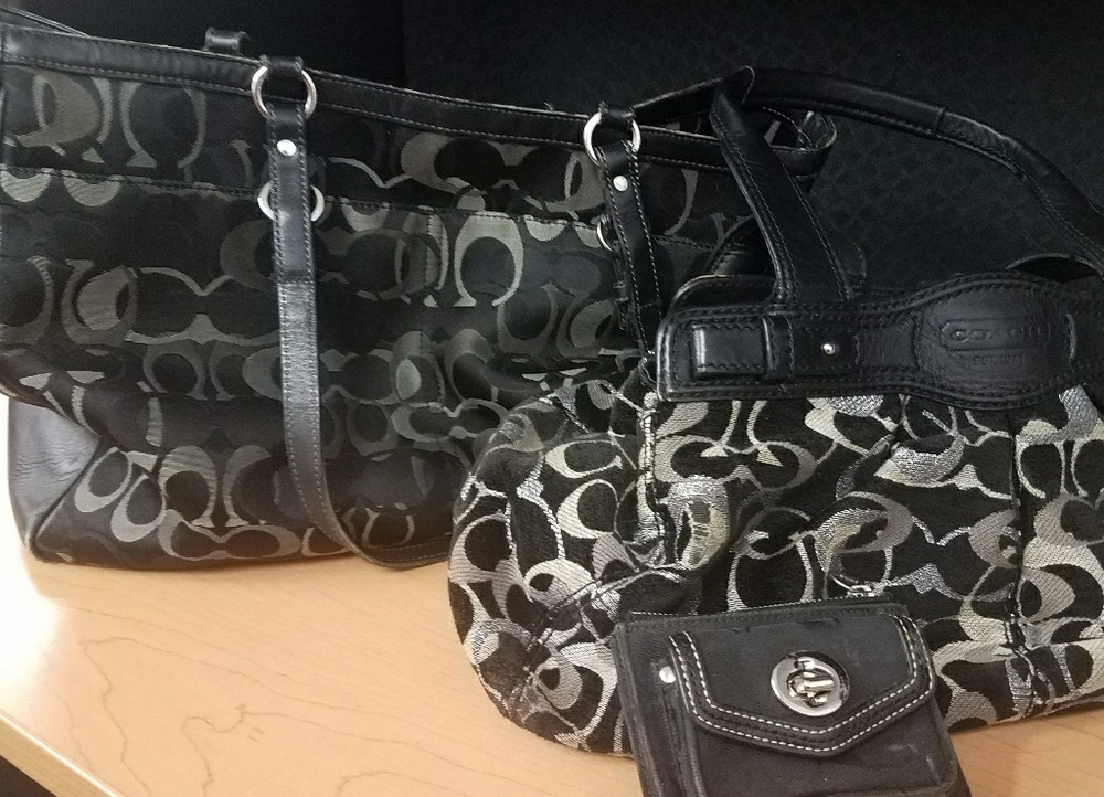 Very loved coach bags and coin purse